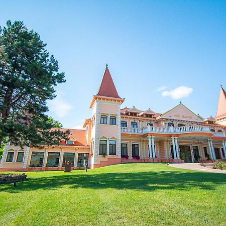 Hotel Villa Majur Суботиця Екстер'єр фото