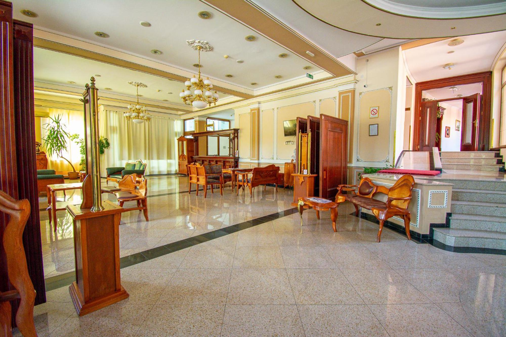 Hotel Villa Majur Суботиця Екстер'єр фото